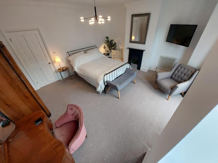 Large Newly Refurbished House Close To Harbour Bristol Esterno foto